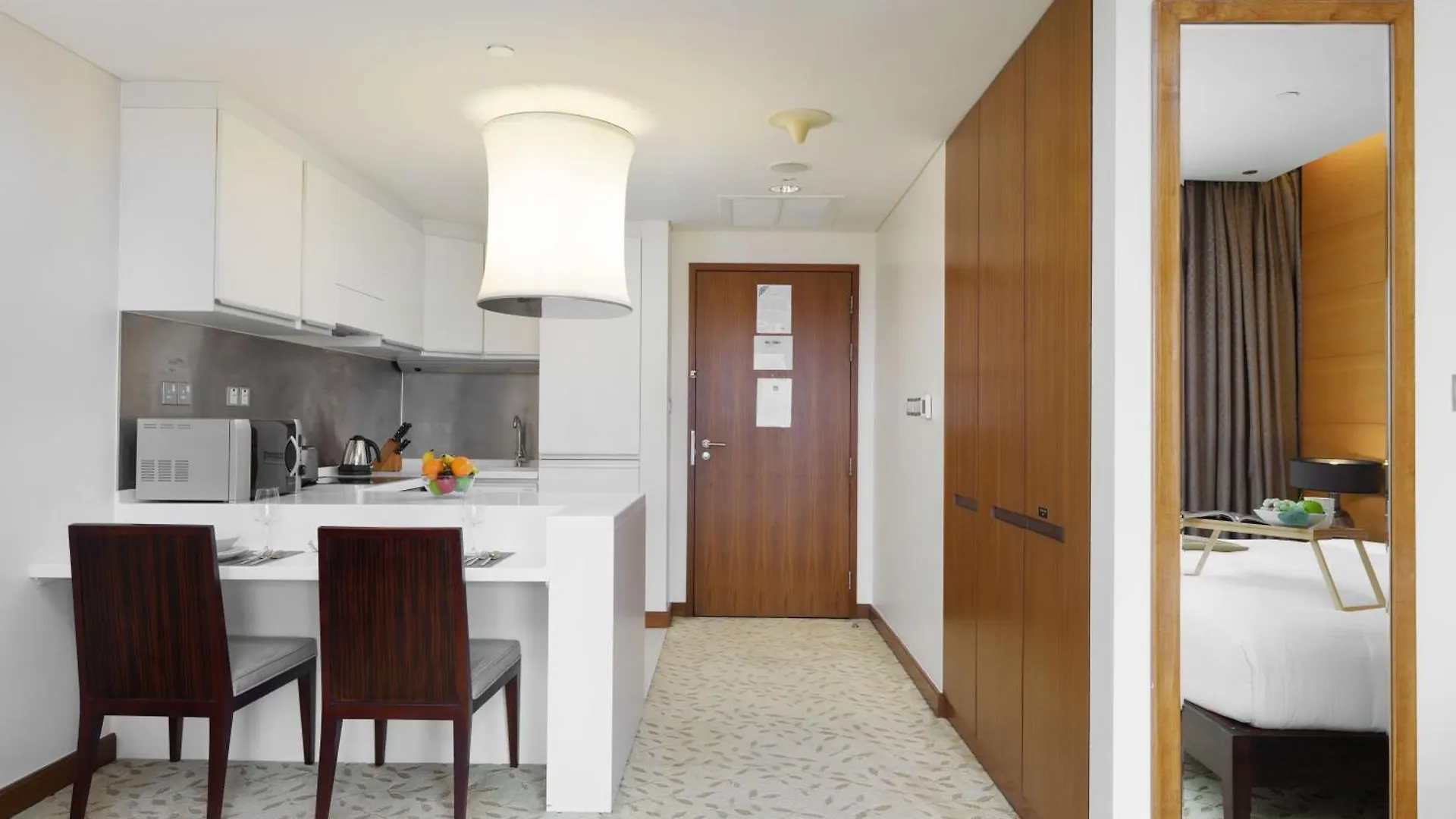 Maison Privee - Dazzling Studio With Direct Burj Khalifa Views 두바이 0*,