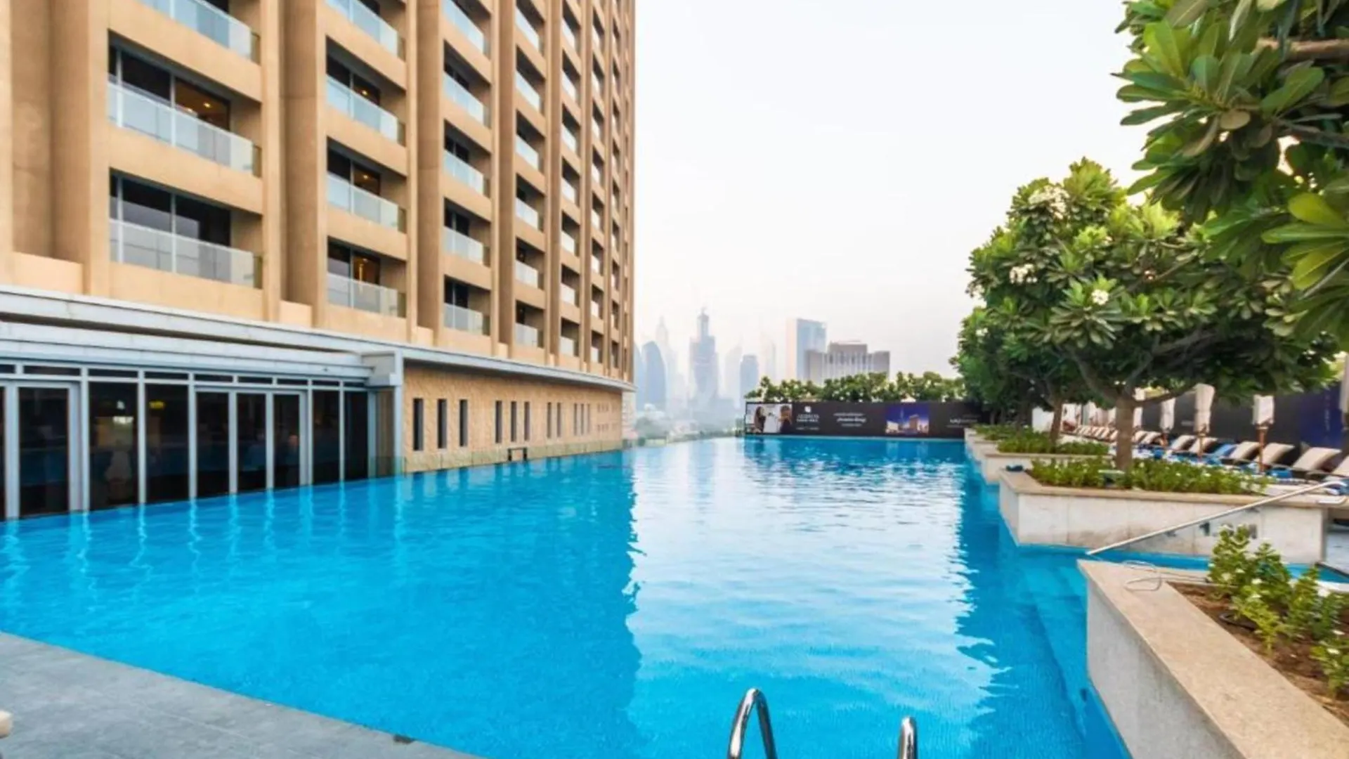 Maison Privee - Dazzling Studio With Direct Burj Khalifa Views 두바이 0*,  아랍에미리트